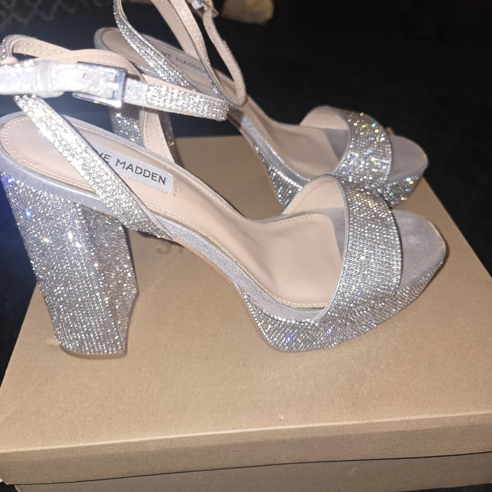 Steve Madden Silver Crystal Platform Sandals